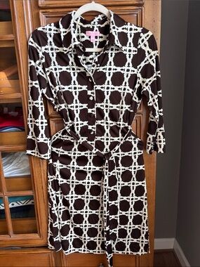 Lilly Pulitzer Brown and Cream Geometric Jersey Knit Shirt Dress